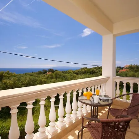Liza's Villas Holiday home *